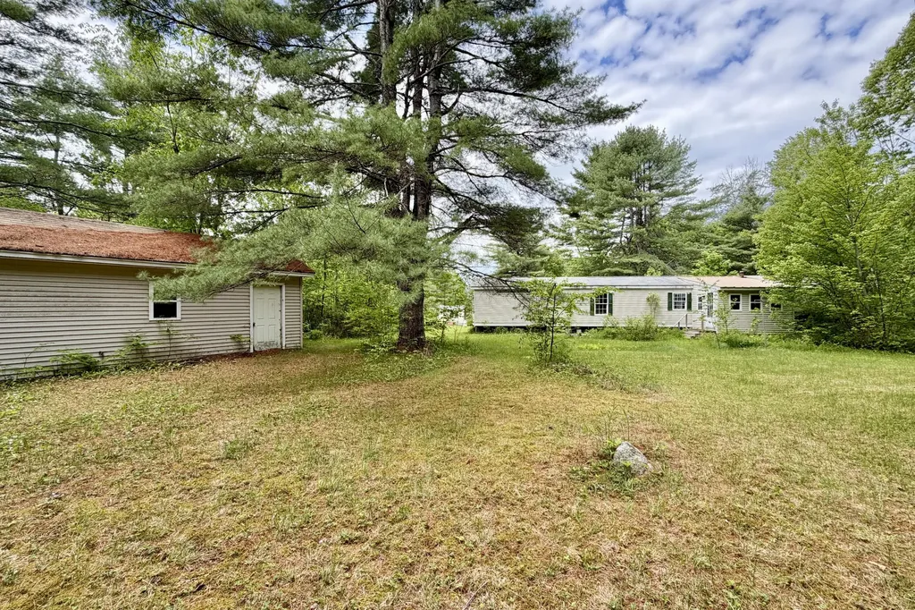 807 Higgins Road Pittsfield ME 04967