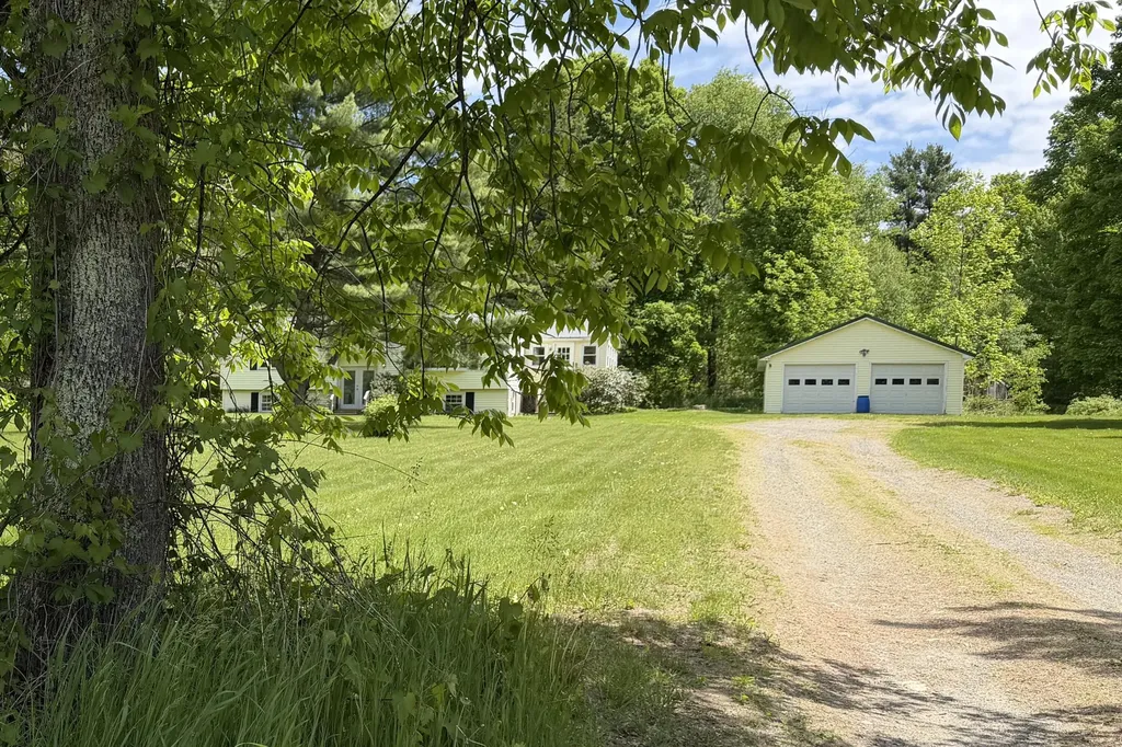 807 Higgins Road Pittsfield ME 04967