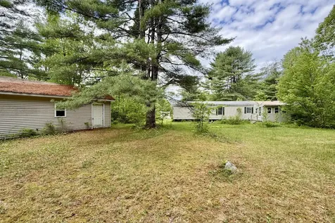 807 Higgins Road Pittsfield ME 04967