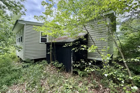 807 Higgins Road Pittsfield ME 04967