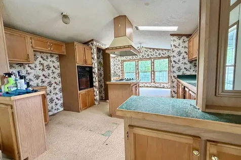 807 Higgins Road Pittsfield ME 04967