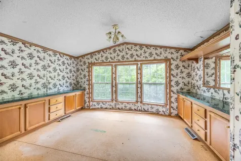 807 Higgins Road Pittsfield ME 04967