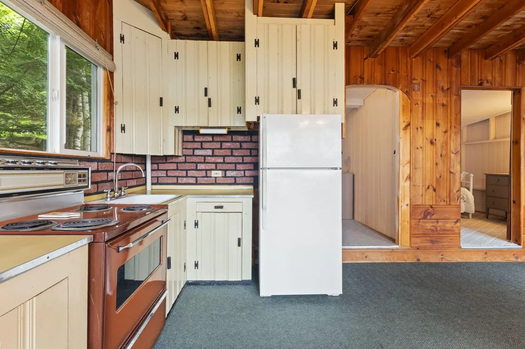 129 Wild Acres Road Raymond ME 04071
