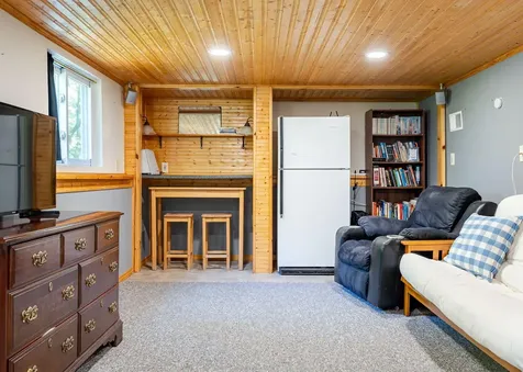 42 Birch Drive Poland ME 04274