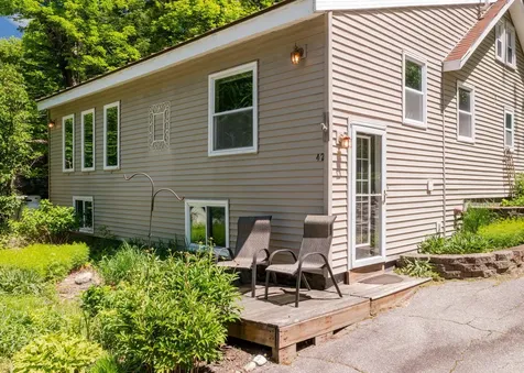 42 Birch Drive Poland ME 04274