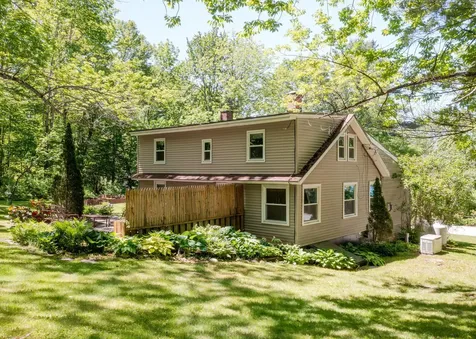 42 Birch Drive Poland ME 04274
