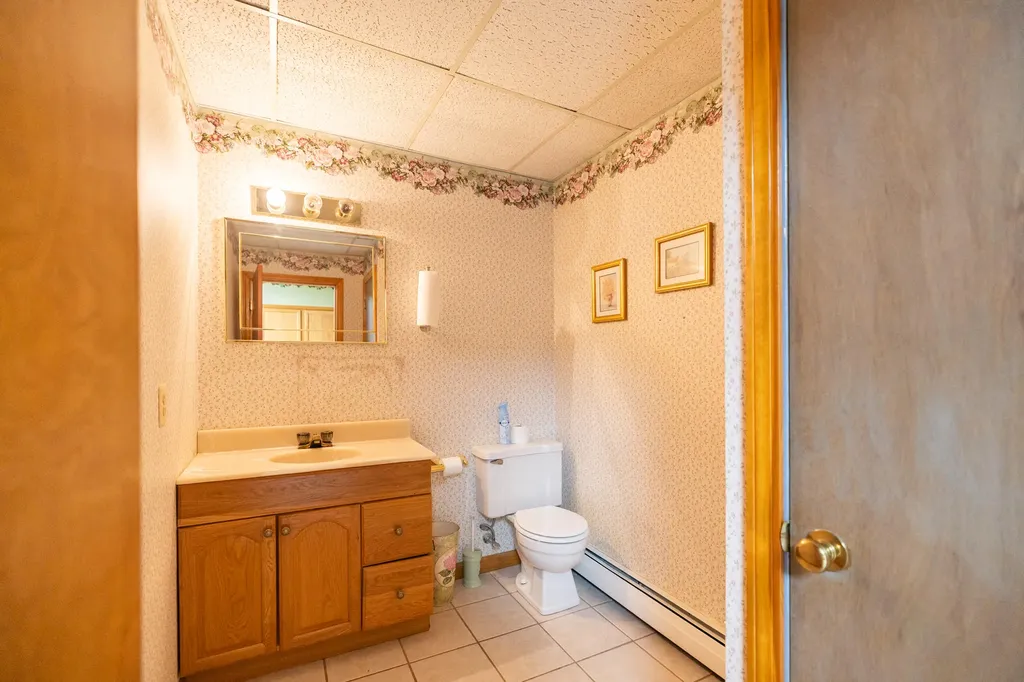 34 Bates Street Lewiston ME 04240