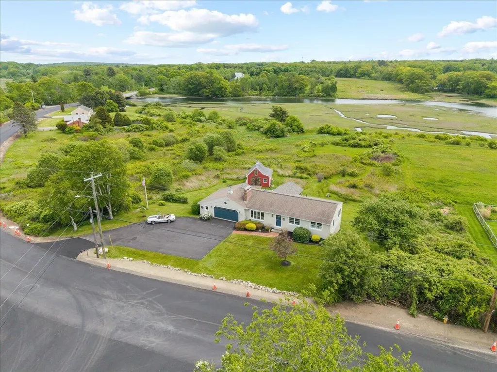 207 Spurwink Road Scarborough ME 04074