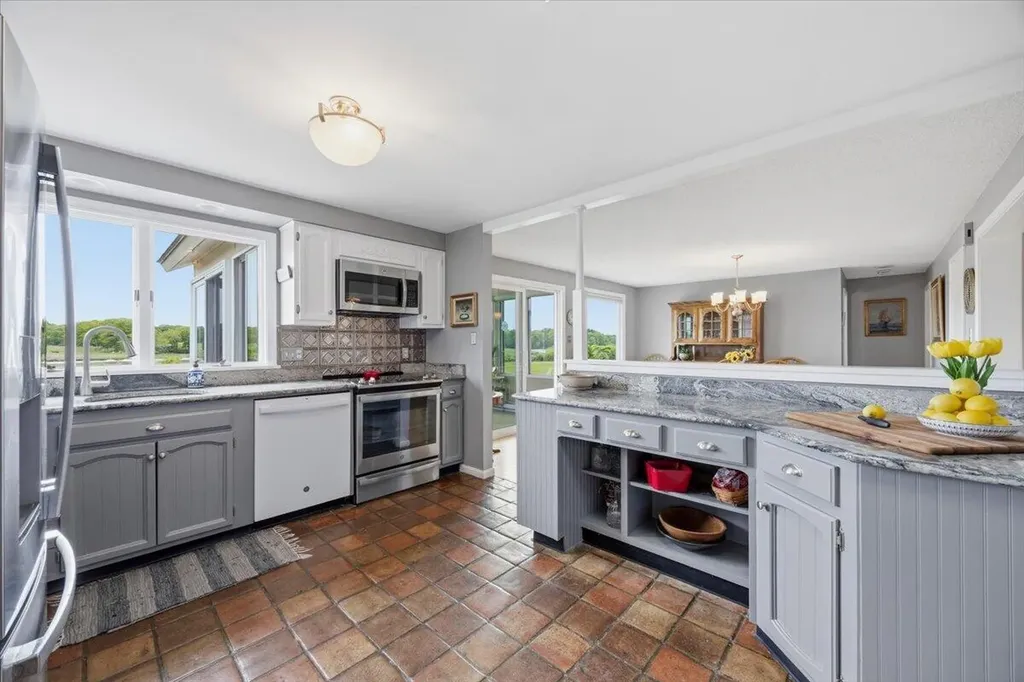 207 Spurwink Road Scarborough ME 04074