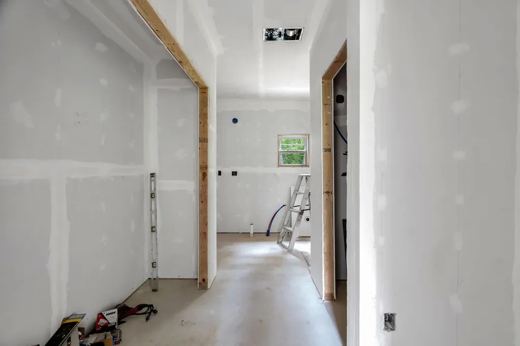 773 Main Street Hartford ME 04220