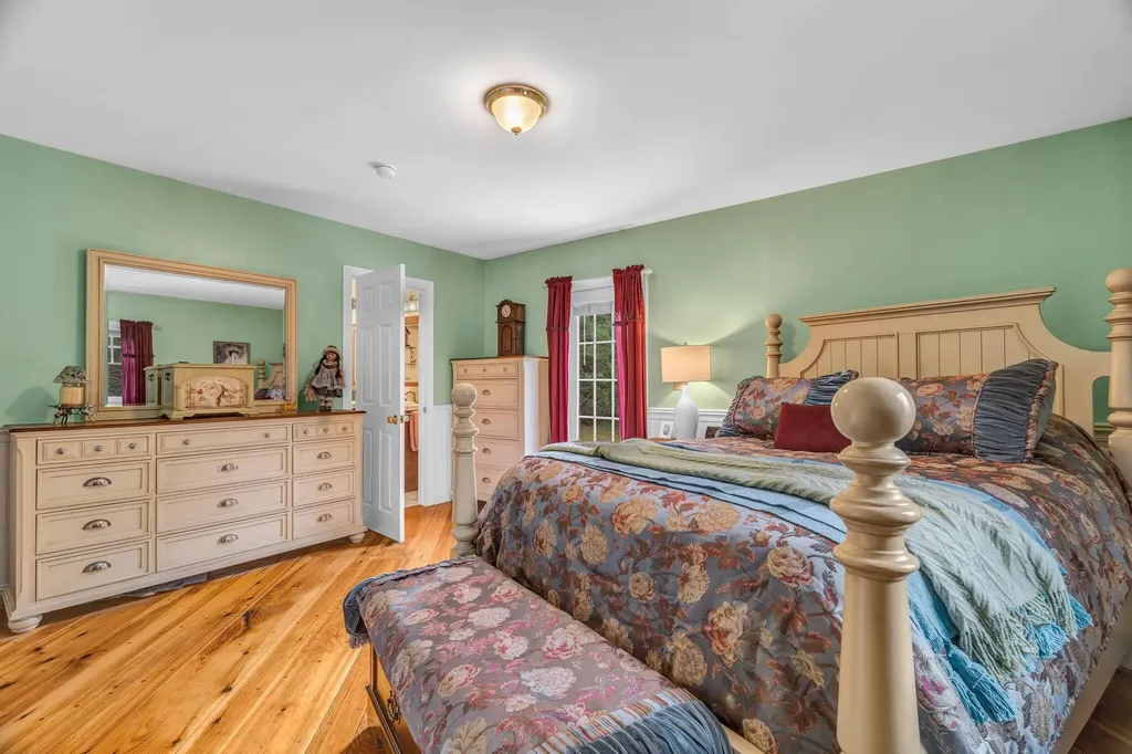 773 B Main Street Hartford ME 04220