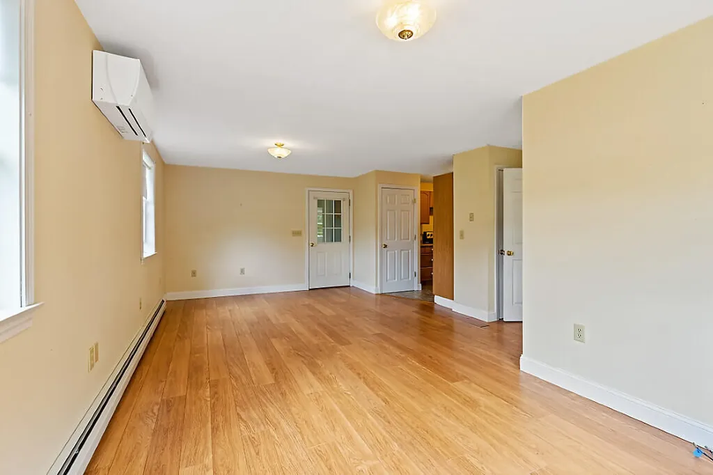 2525 W River Road Sidney ME 04330
