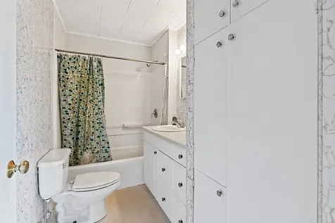 2525 W River Road Sidney ME 04330
