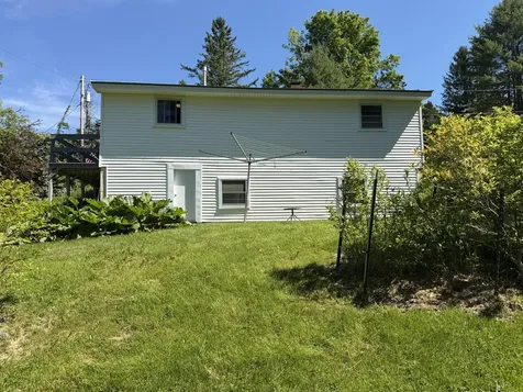 11 Mayo Street Dover-foxcroft ME 04426