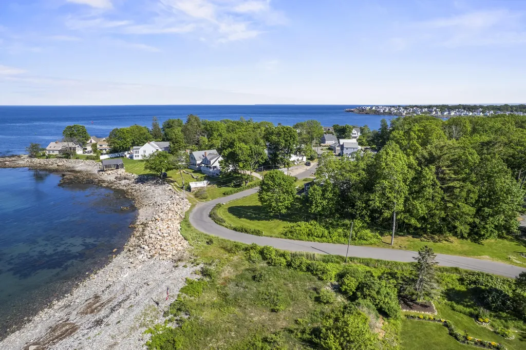 33 Bay Haven Road York ME 03909