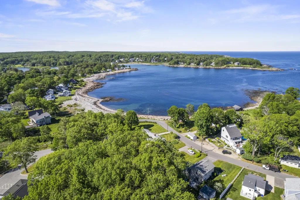 33 Bay Haven Road York ME 03909