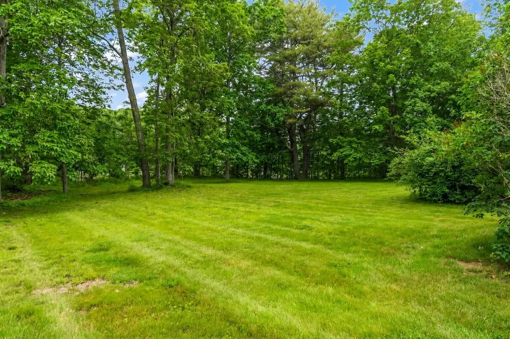 33 Bay Haven Road York ME 03909