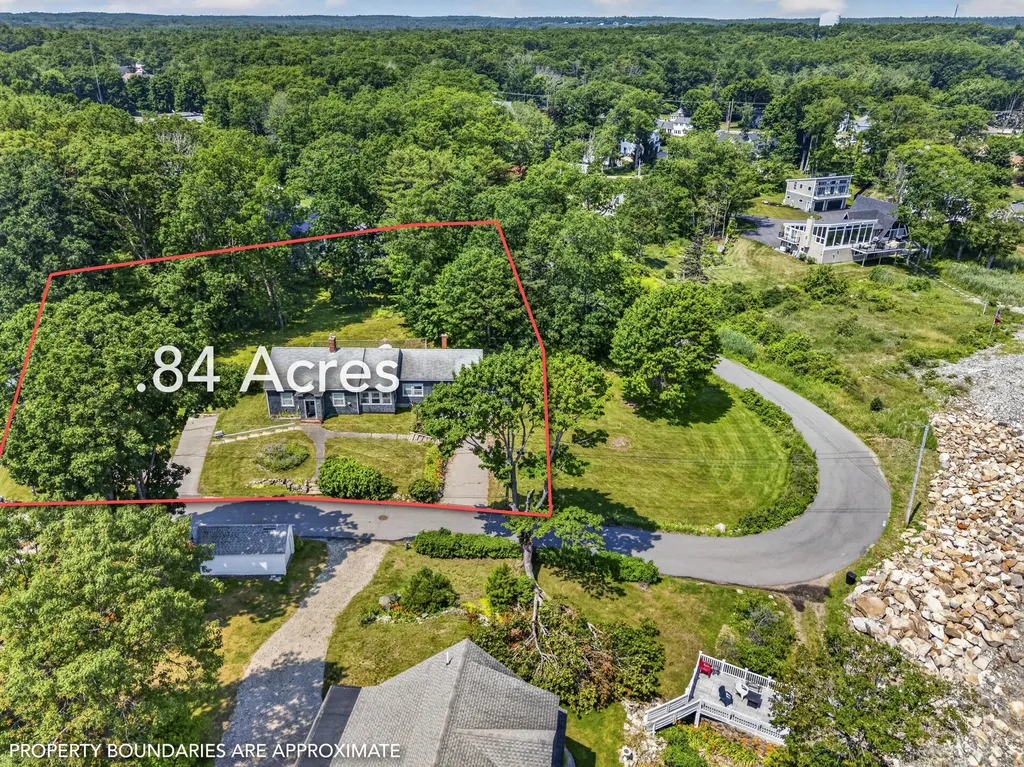 33 Bay Haven Road York ME 03909