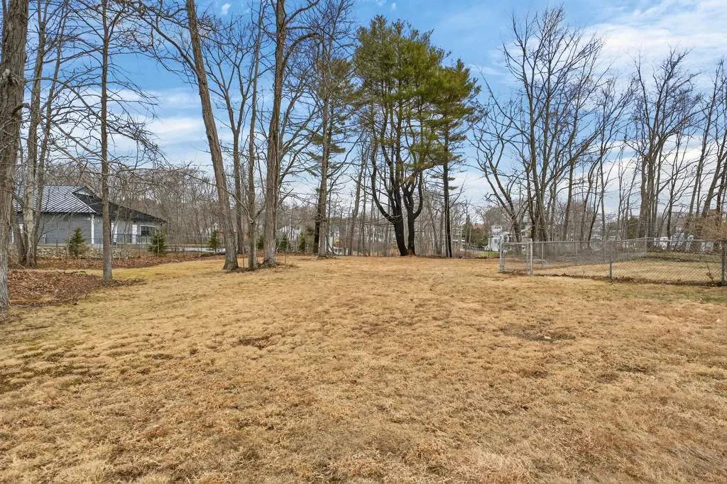 33 Bay Haven Road York ME 03909