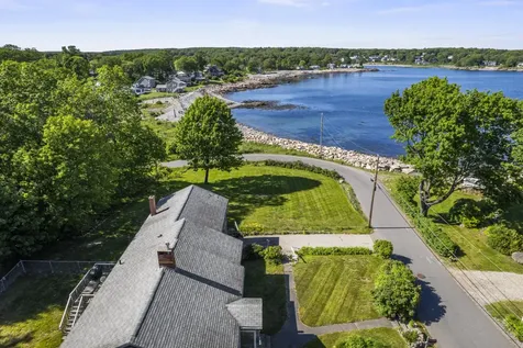 33 Bay Haven Road York ME 03909