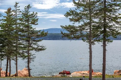 139 Spruce Lane Winter Harbor ME 04693