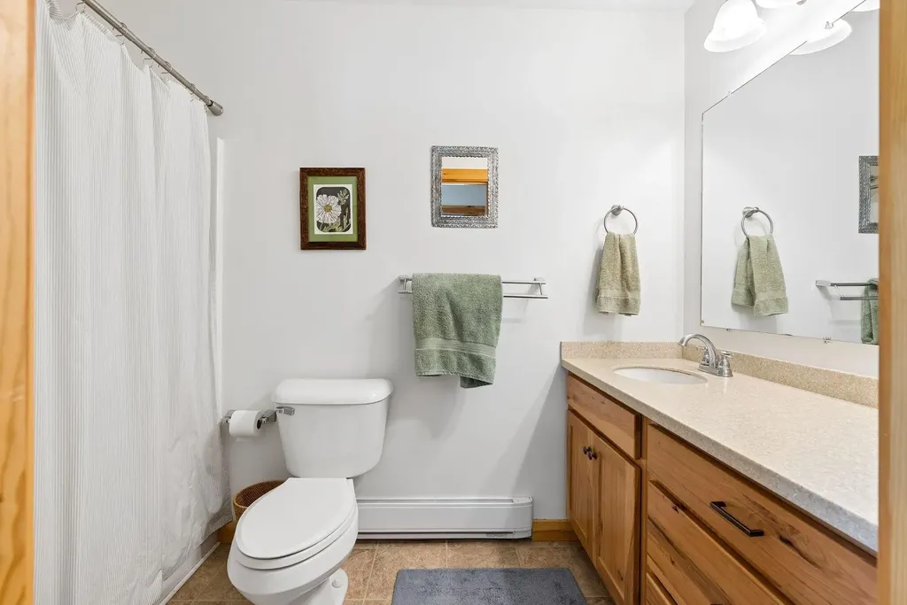 20 Bradley Ridge Lane Topsham ME 04086