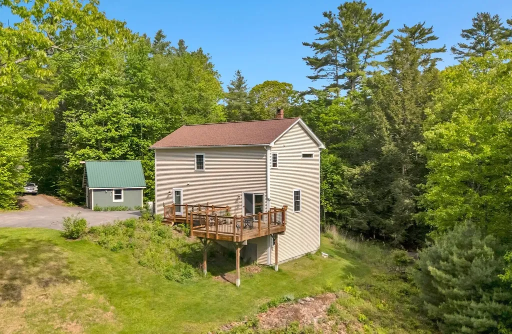 20 Bradley Ridge Lane Topsham ME 04086