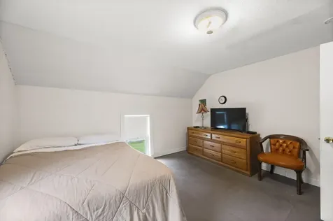 809 Edinburg Road Edinburg ME 04448
