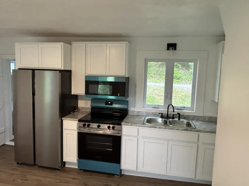 8 Walker Avenue Norway ME 04268