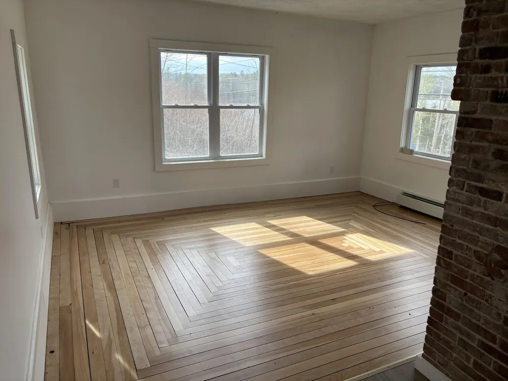 8 Walker Avenue Norway ME 04268