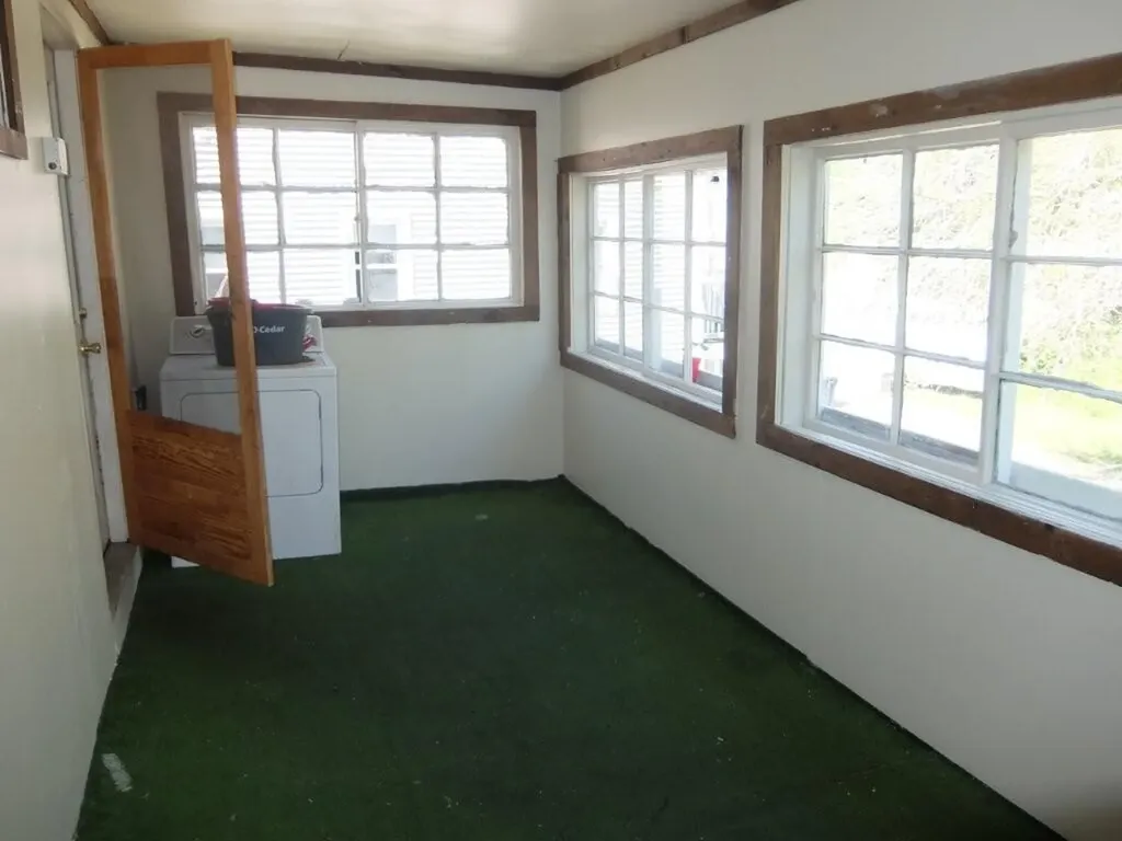 9 Hazel Street Biddeford ME 04005