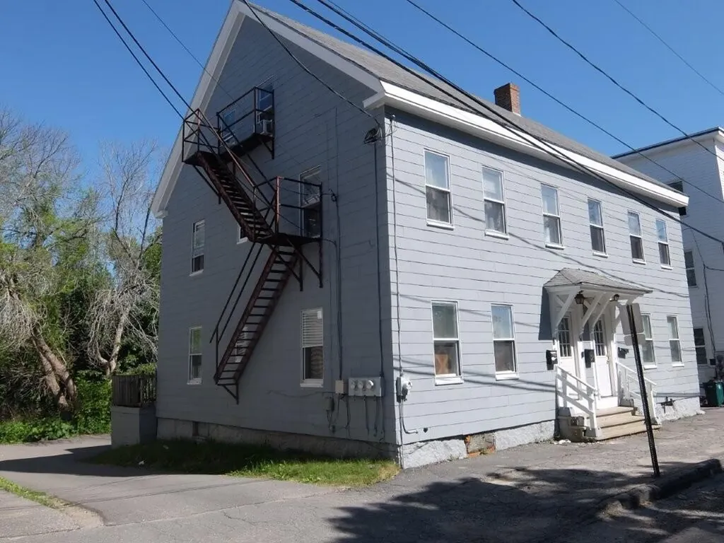 9 Hazel Street Biddeford ME 04005