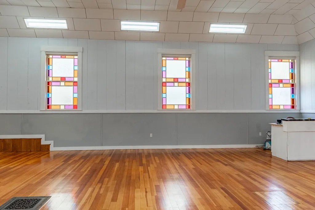 57 Saco Avenue Old Orchard Beach ME 04064