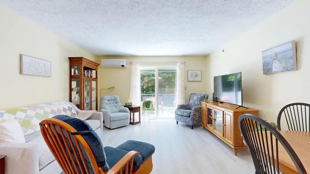 39 Albert Avenue Augusta ME 04330