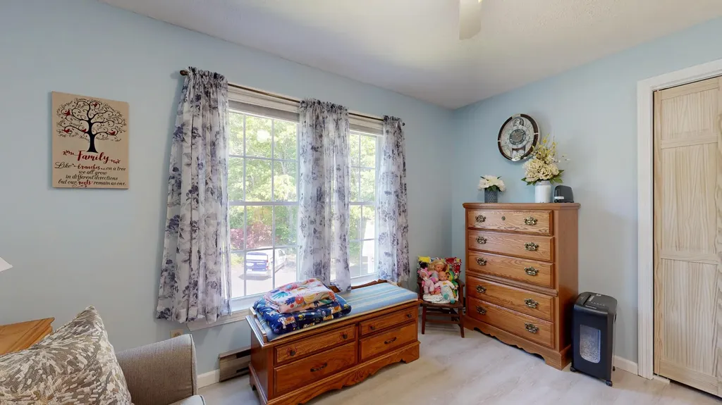 39 Albert Avenue Augusta ME 04330