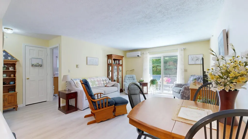 39 Albert Avenue Augusta ME 04330