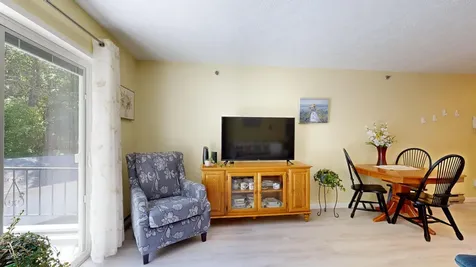 39 Albert Avenue Augusta ME 04330