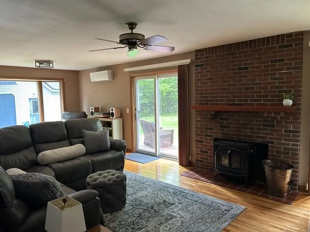 536 Park Street Milo ME 04463