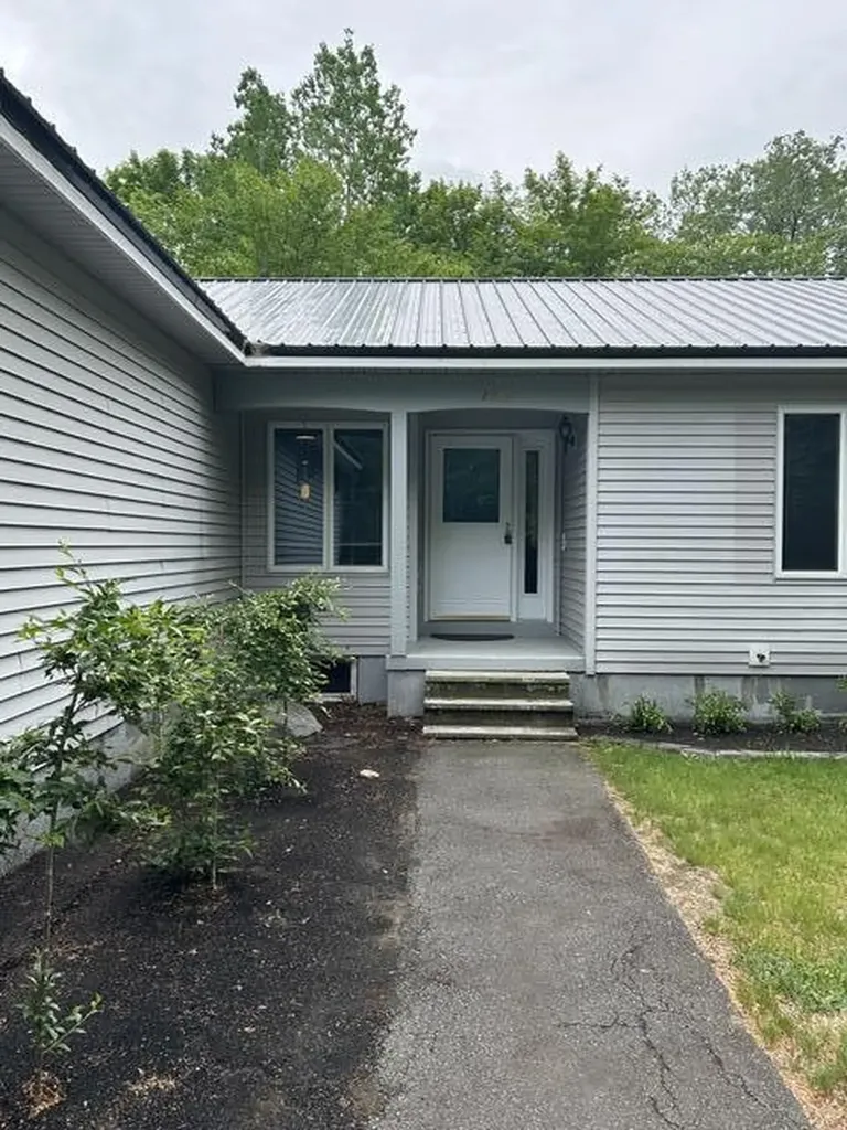 536 Park Street Milo ME 04463