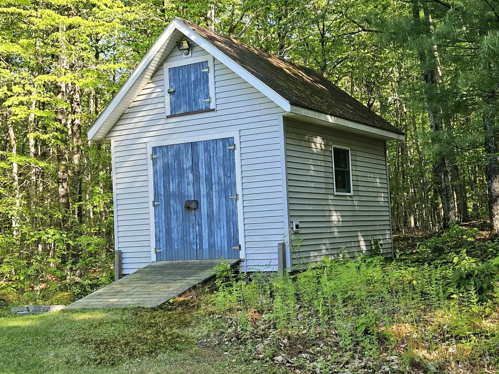 536 Park Street Milo ME 04463