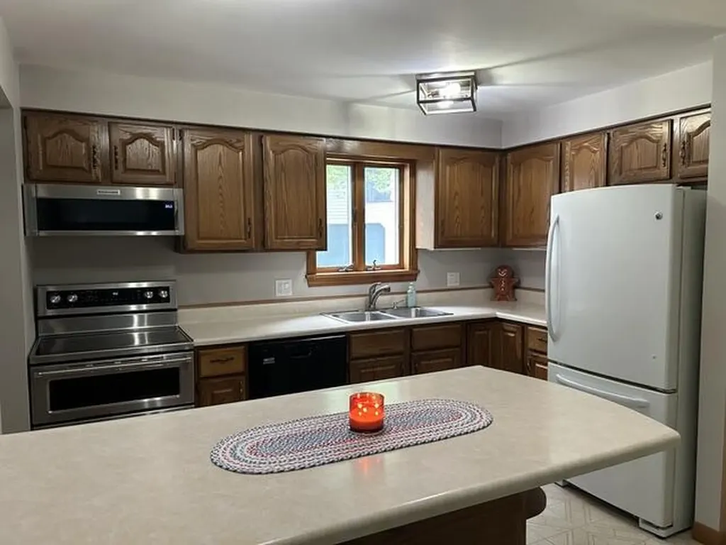 536 Park Street Milo ME 04463