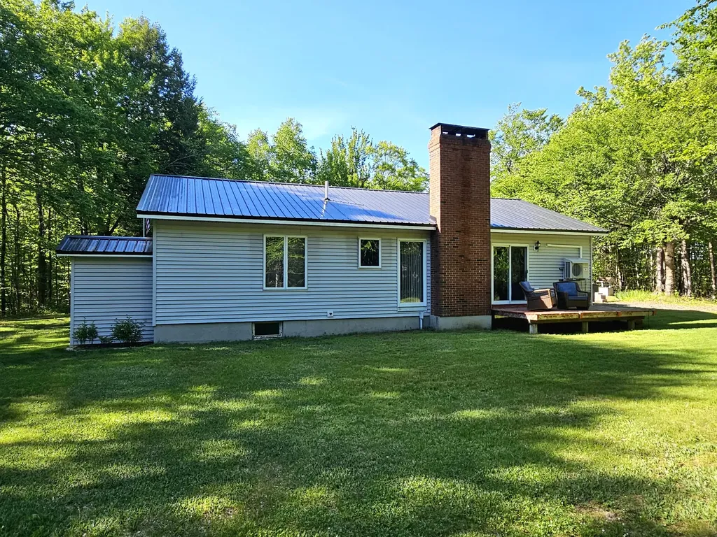 536 Park Street Milo ME 04463