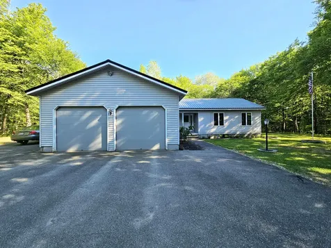 536 Park Street Milo ME 04463