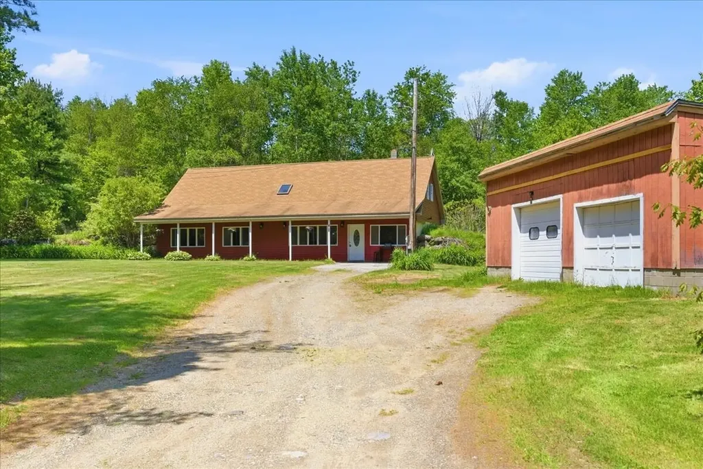 4 Morrisette Drive Sabattus ME 04280