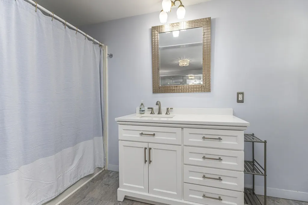 87 Ocean House Road Cape Elizabeth ME 04107