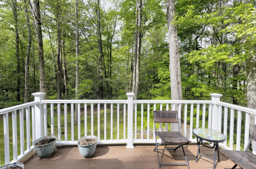 87 Ocean House Road Cape Elizabeth ME 04107