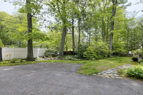 87 Ocean House Road Cape Elizabeth ME 04107