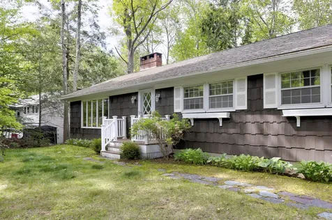87 Ocean House Road Cape Elizabeth ME 04107