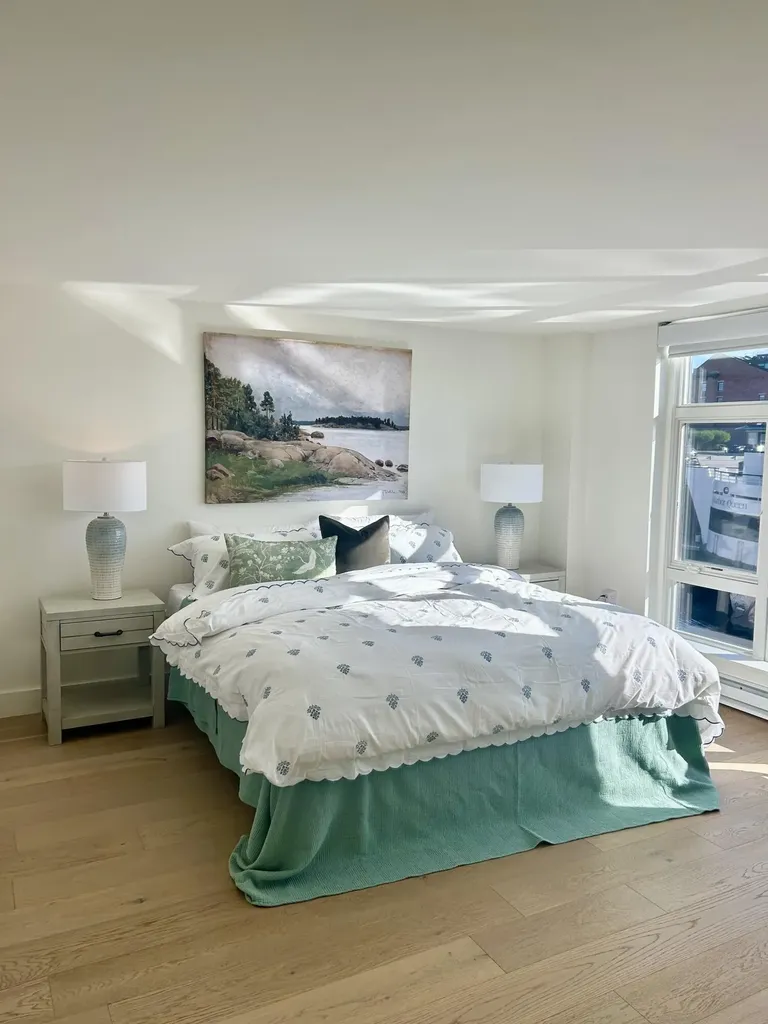 703 Chandlers Wharf Portland ME 04101