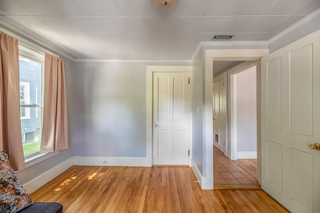 53 Linden Street Bangor ME 04401